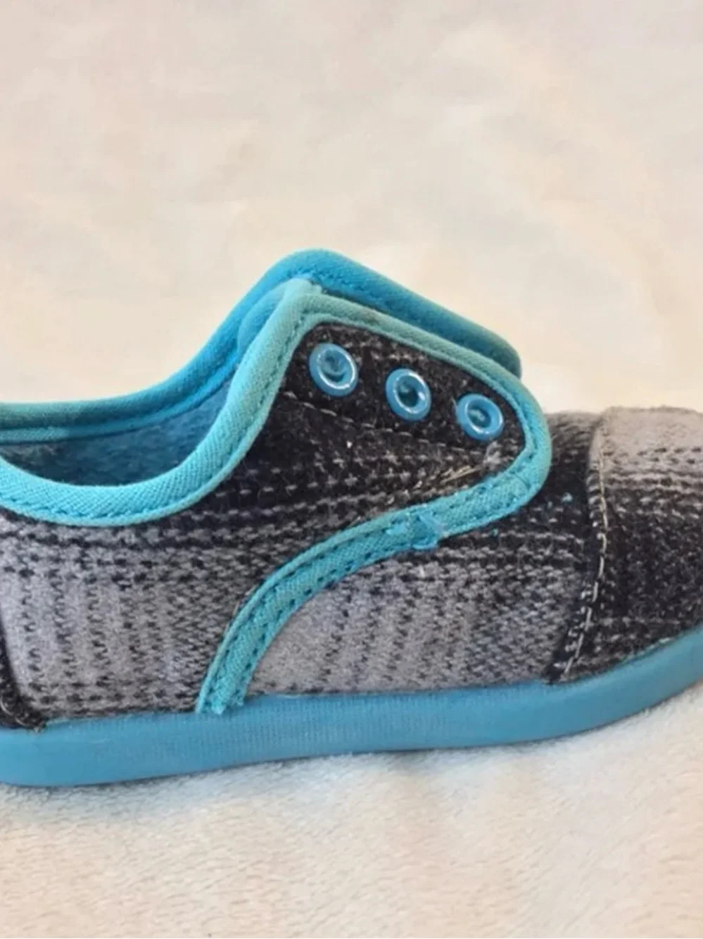 Toms Tiny Cordones Baby size 5